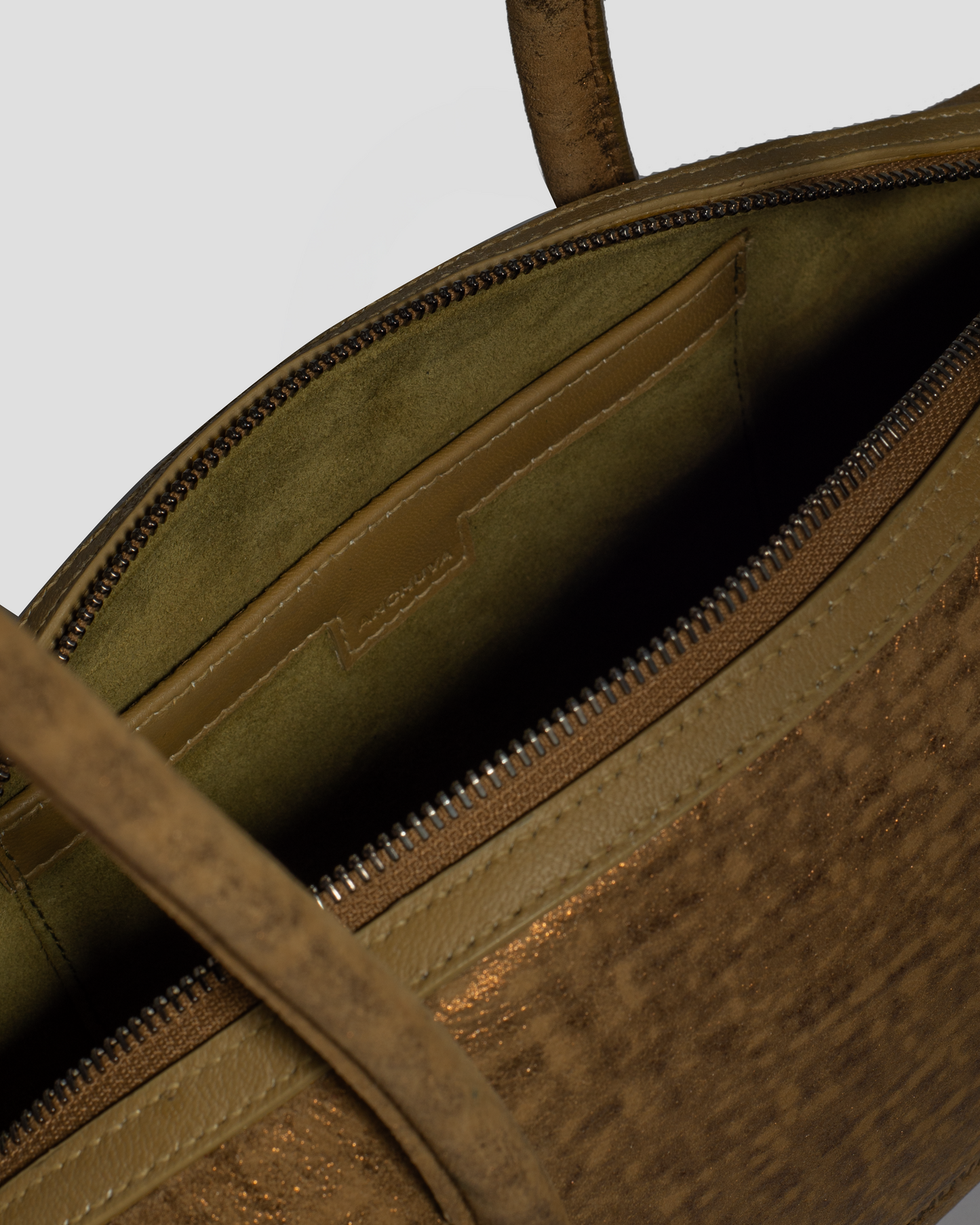 FLEMING IN CROC-OLIVE